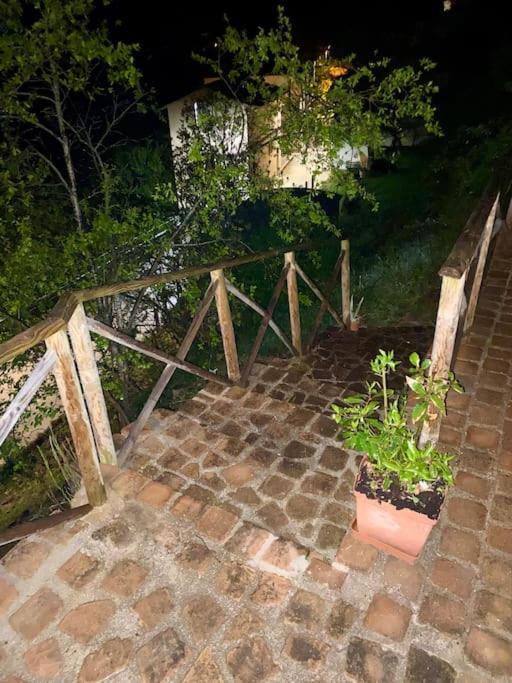 Casa Vacanze Fonte Del Menotre Foligno Exteriér fotografie