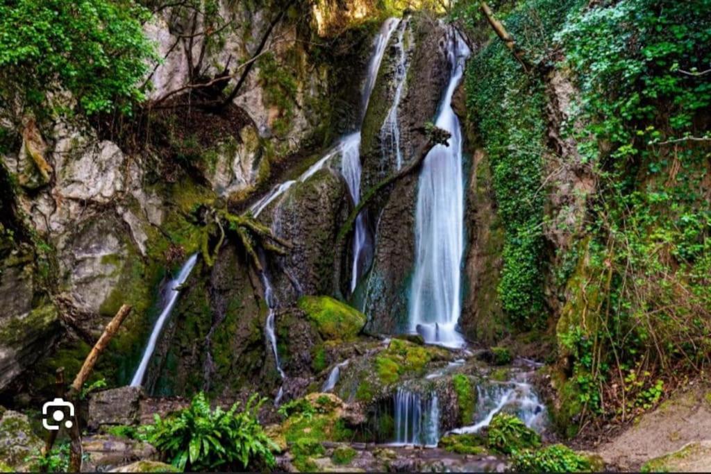 Casa Vacanze Fonte Del Menotre Foligno Exteriér fotografie