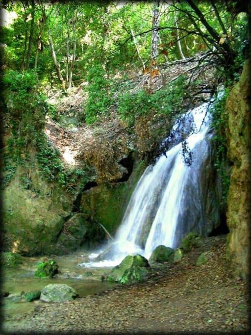Casa Vacanze Fonte Del Menotre Foligno Exteriér fotografie