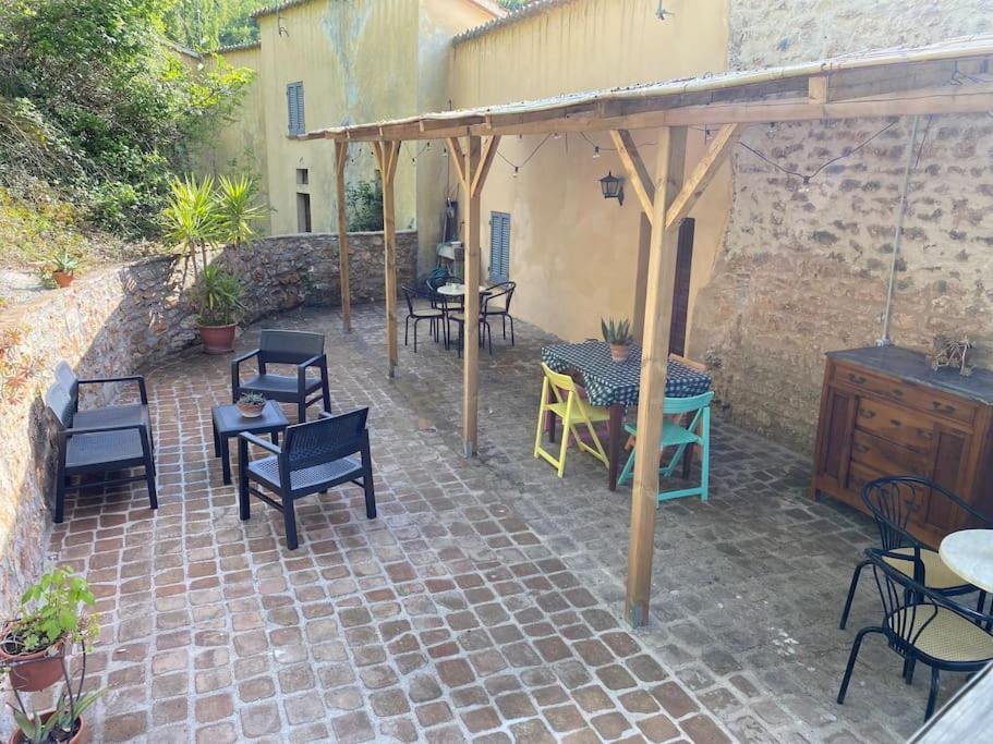 Casa Vacanze Fonte Del Menotre Foligno Exteriér fotografie